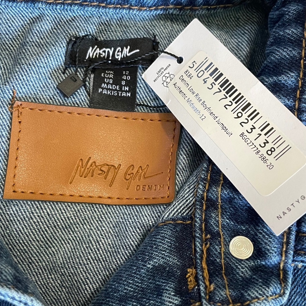 Nasty Gal Denim Low Rise Boyfriend Jumpsuit Blue Midwash Short Sleeve US  NEW - Picture 11 of 16